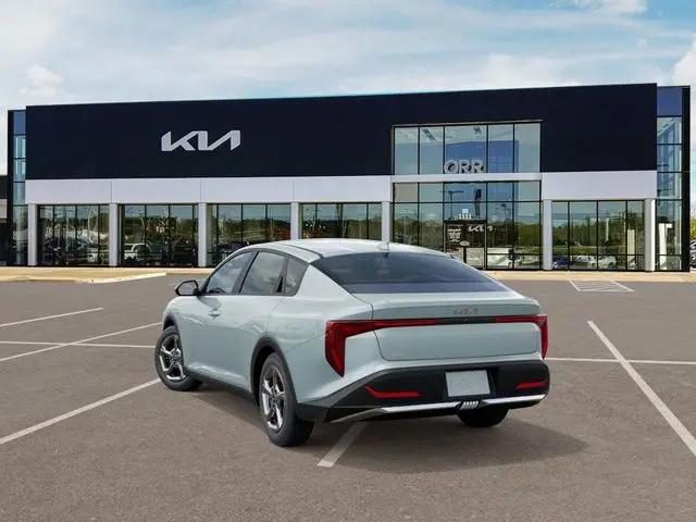 2026 Kia K4 LXS
