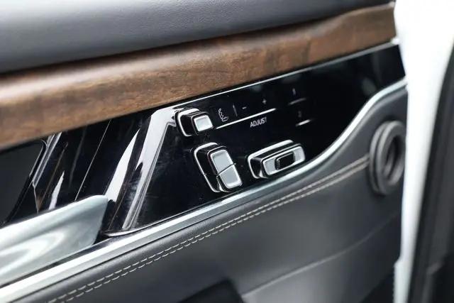 2023 Jeep Grand Wagoneer 4x4