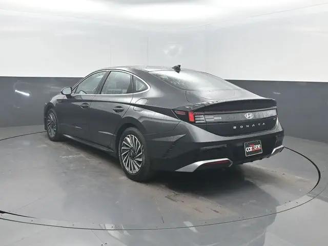 2025 Hyundai Sonata Hybrid SEL
