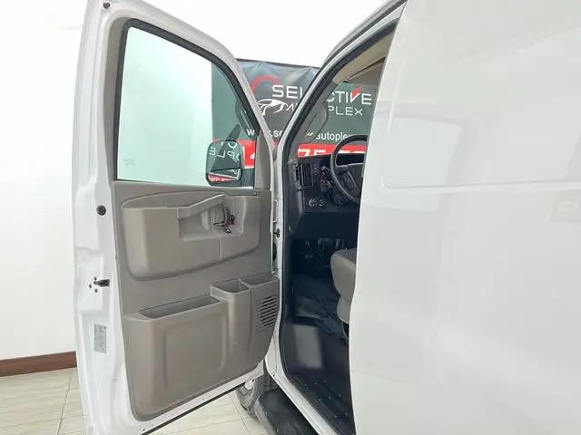 2023 Chevrolet Express Cargo Van RWD 2500 Regular Wheelbase WT