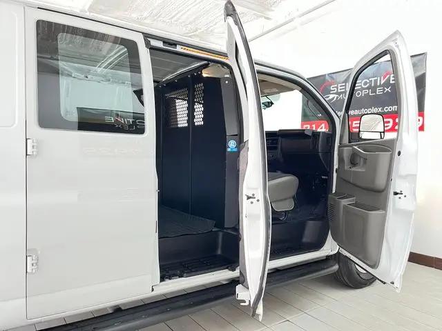 2023 Chevrolet Express Cargo Van RWD 2500 Regular Wheelbase WT
