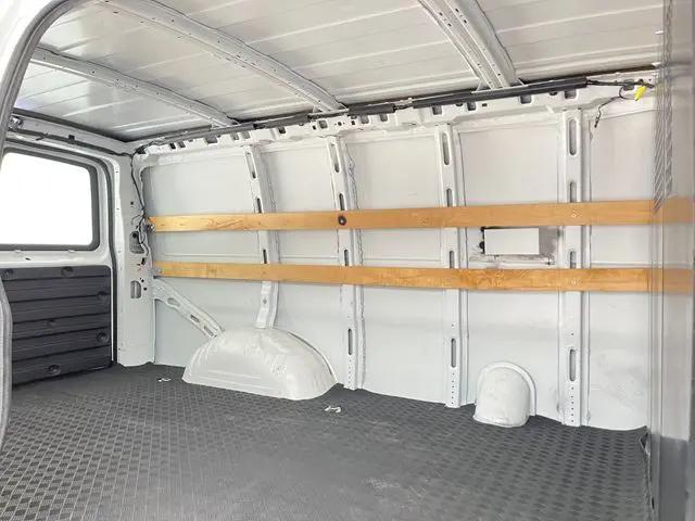 2023 Chevrolet Express Cargo Van RWD 2500 Regular Wheelbase WT