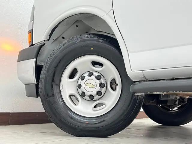 2023 Chevrolet Express Cargo Van RWD 2500 Regular Wheelbase WT