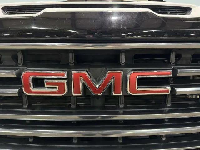 2022 GMC Sierra 2500HD 4WD Crew Cab Standard Bed AT4