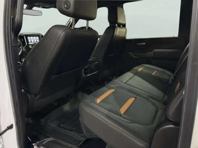 2022 GMC Sierra 2500HD 4WD Crew Cab Standard Bed AT4