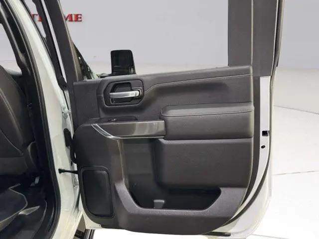 2022 GMC Sierra 2500HD 4WD Crew Cab Standard Bed AT4
