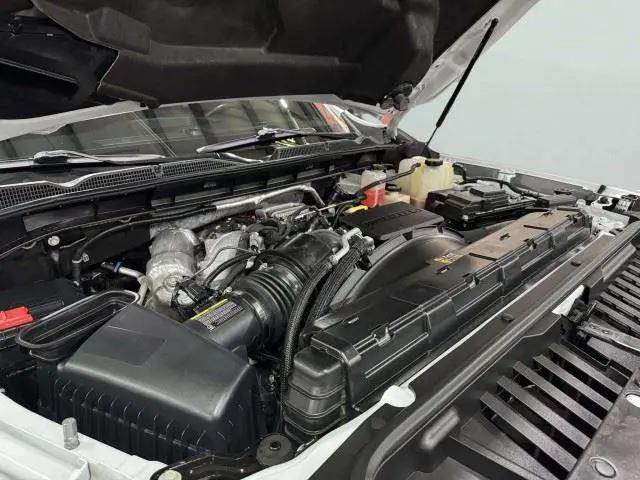2022 GMC Sierra 2500HD 4WD Crew Cab Standard Bed AT4