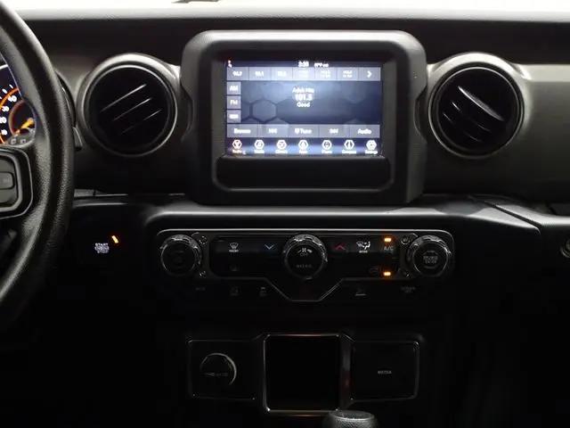 2023 Jeep Wrangler 4-Door Sport 4x4