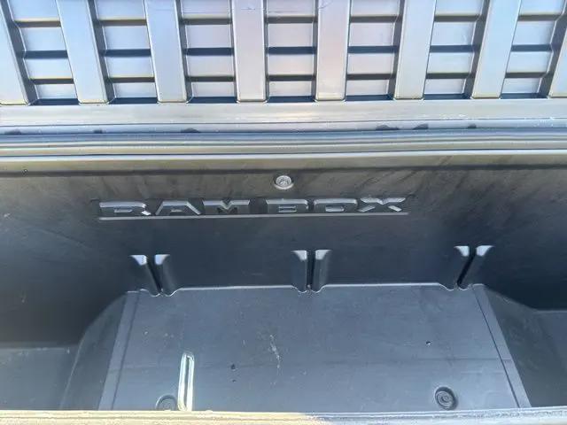 2025 Ram 1500 Limited Crew Cab 4x4 5'7" Box