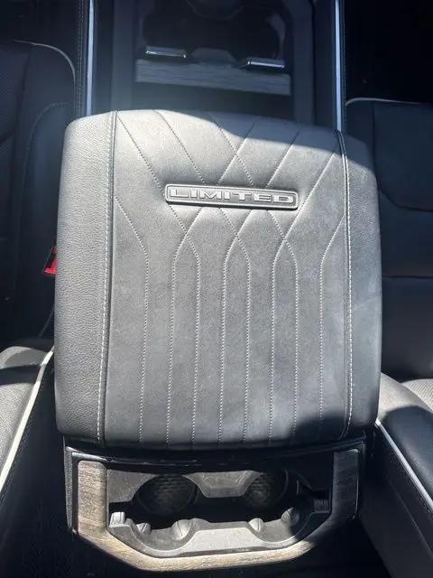 2025 Ram 1500 Limited Crew Cab 4x4 5'7" Box