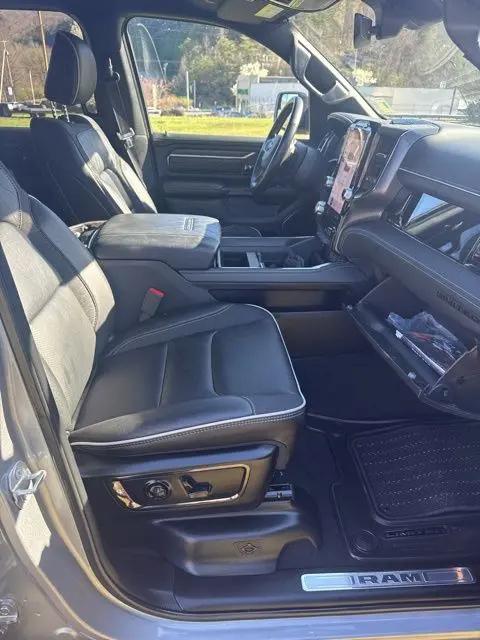 2025 Ram 1500 Limited Crew Cab 4x4 5'7" Box