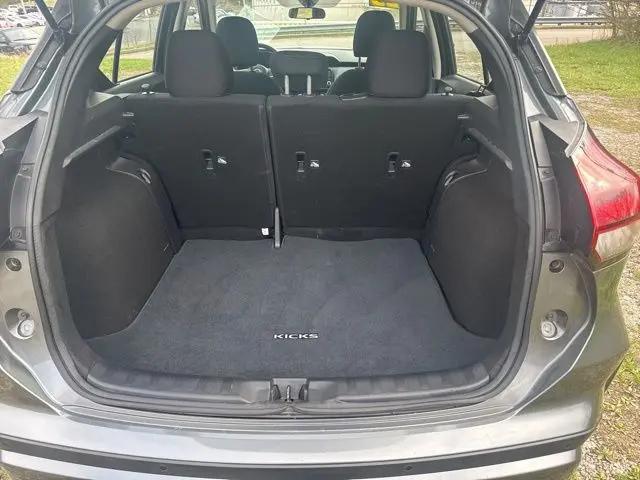 2023 Nissan Kicks SV Xtronic CVT