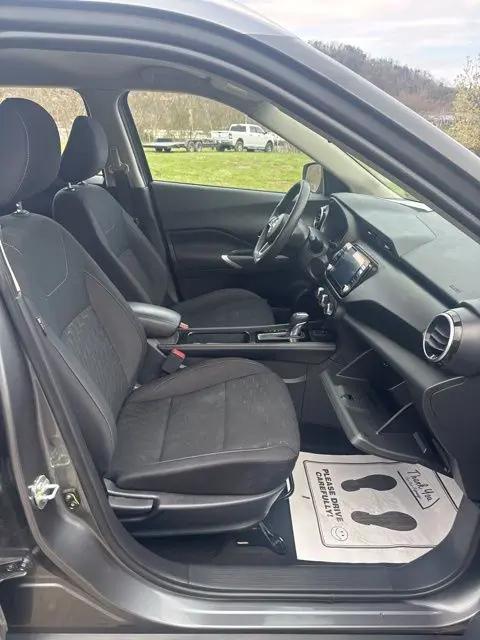 2023 Nissan Kicks SV Xtronic CVT