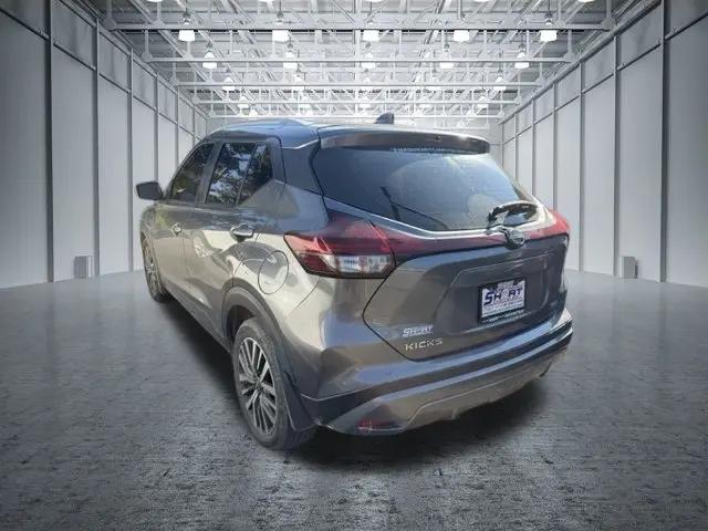 2023 Nissan Kicks SV Xtronic CVT