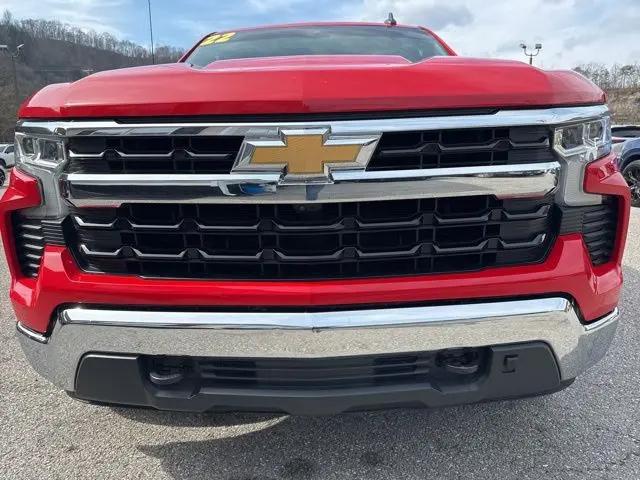 2022 Chevrolet Silverado 1500 4WD Crew Cab Standard Bed LT