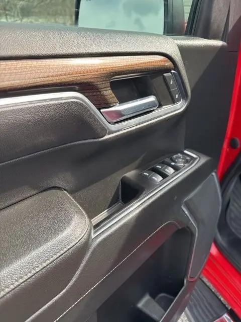 2022 Chevrolet Silverado 1500 4WD Crew Cab Standard Bed LT