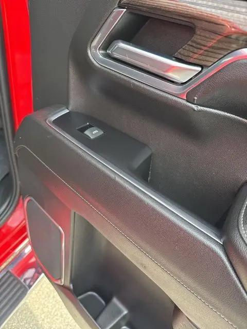2022 Chevrolet Silverado 1500 4WD Crew Cab Standard Bed LT