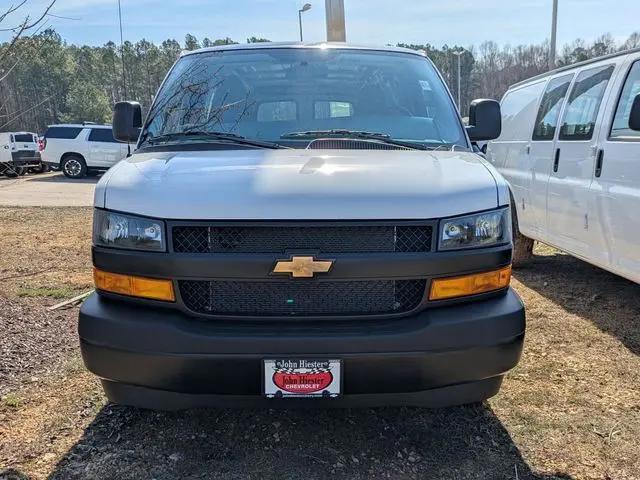 2026 Chevrolet Express Cargo Van 2500 Regular Wheelbase, WT, RWD