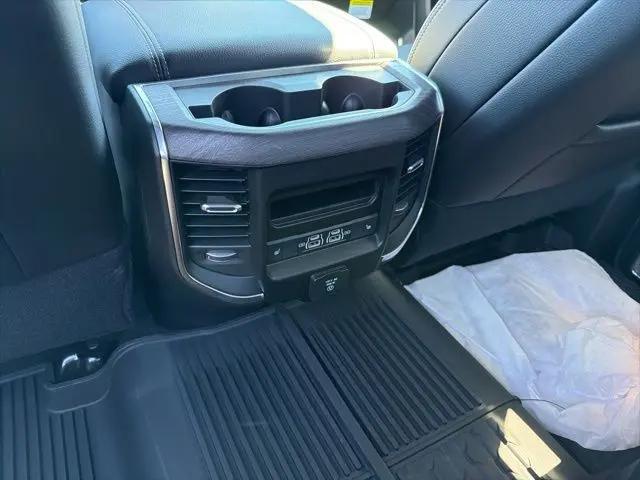2026 Ram 3500 Laramie Crew Cab 4x4 6'4" Box