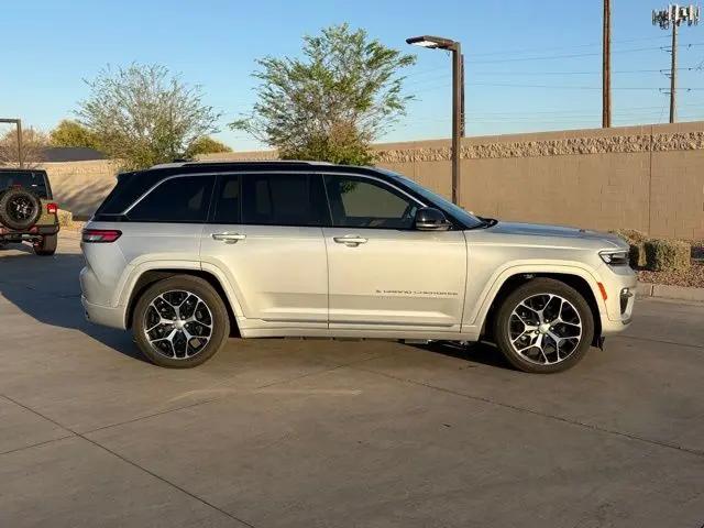 2023 Jeep Grand Cherokee Summit Reserve