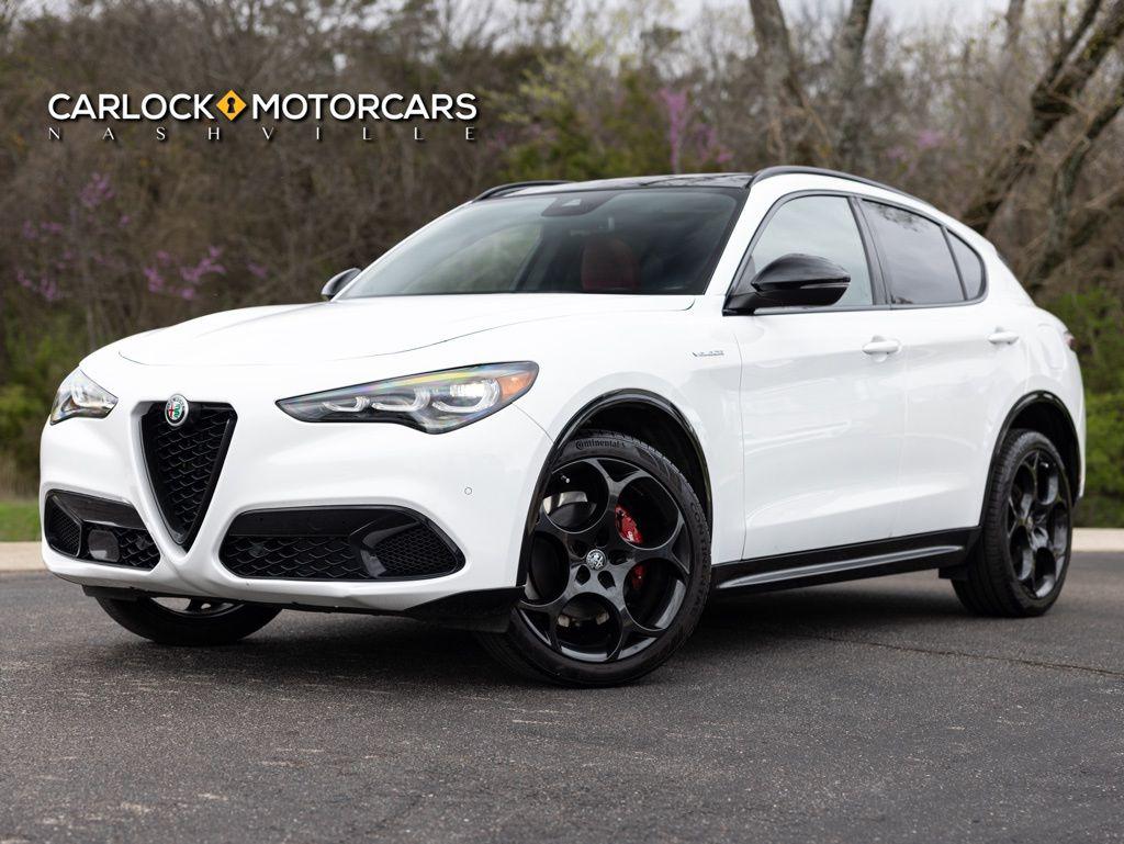 /2024 Alfa-Romeo Stelvio