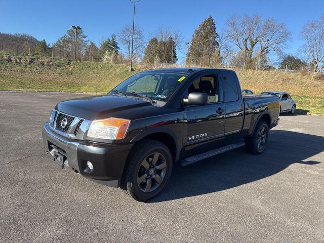 2015 Nissan Titan SV