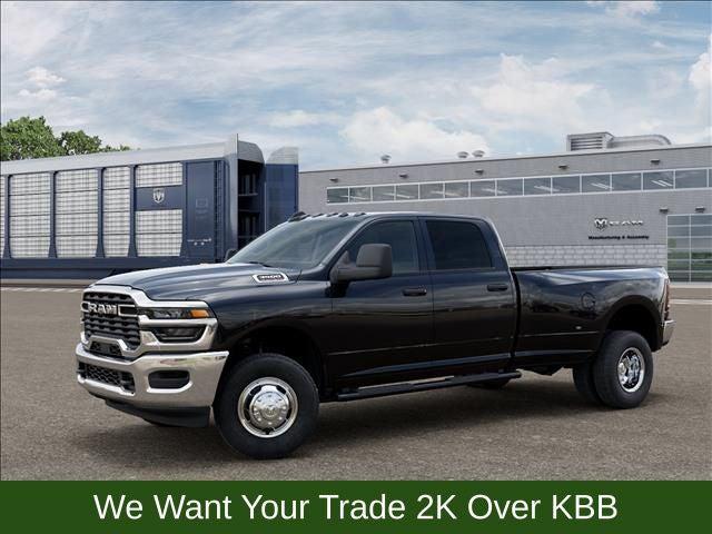 2026 Ram 3500 Tradesman Crew Cab 4x4 8' Box