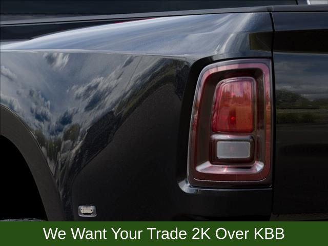 2026 Ram 3500 Tradesman Crew Cab 4x4 8' Box
