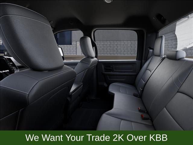 2026 Ram 3500 Tradesman Crew Cab 4x4 8' Box