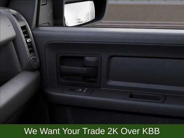2026 Ram 3500 Tradesman Crew Cab 4x4 8' Box