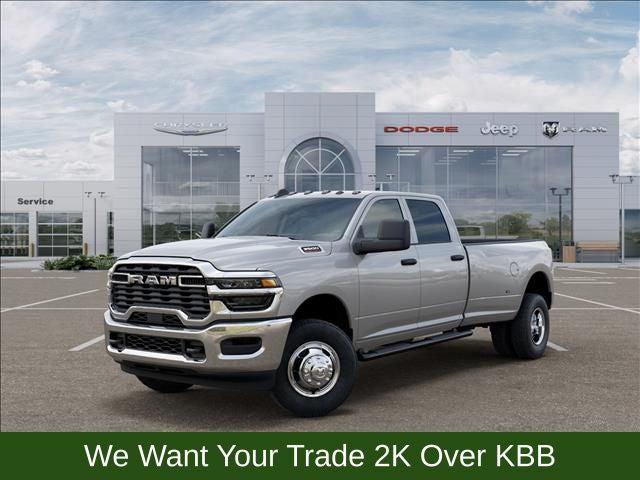 2026 Ram 3500 Tradesman Crew Cab 4x4 8' Box for sale in Columbiana, OH