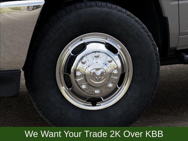 2026 Ram 3500 Tradesman Crew Cab 4x4 8' Box
