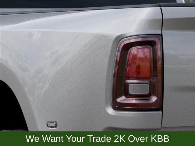 2026 Ram 3500 Tradesman Crew Cab 4x4 8' Box
