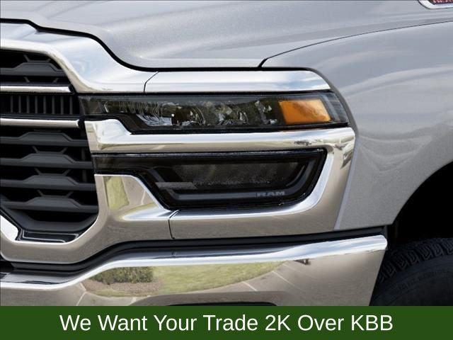 2026 Ram 3500 Tradesman Crew Cab 4x4 8' Box