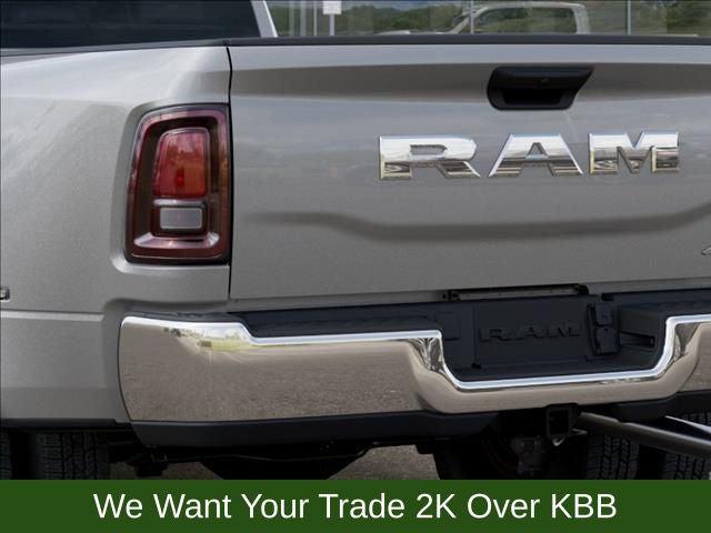 2026 Ram 3500 Tradesman Crew Cab 4x4 8' Box