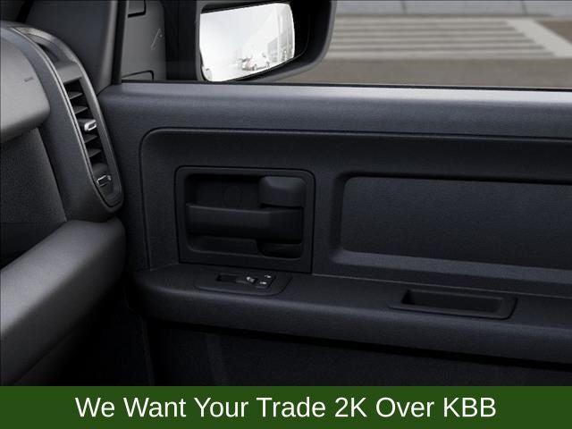 2026 Ram 3500 Tradesman Crew Cab 4x4 8' Box