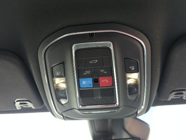 2023 Jeep Wagoneer Series III 4x4
