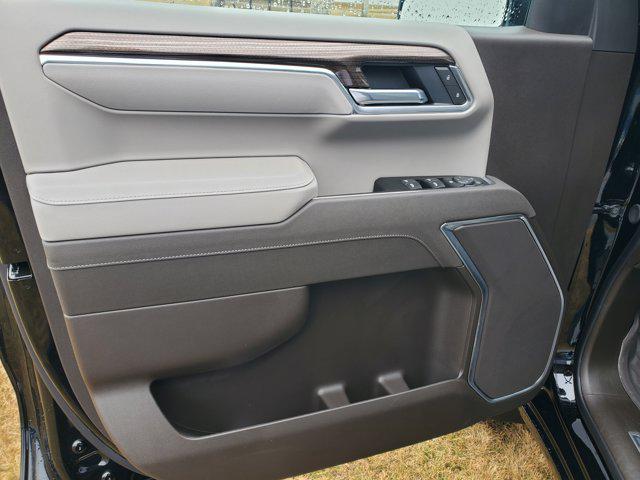 2026 Chevrolet Silverado 1500 4WD Crew Cab Short Bed LT Trail Boss
