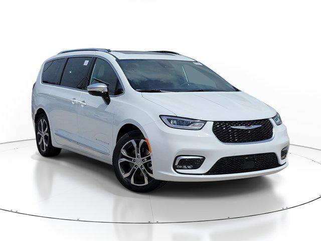2026 Chrysler Pacifica Pinnacle for sale in Sarasota, FL