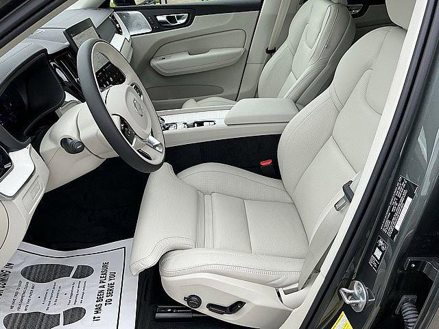 2026 Volvo XC60 Plug-In Hybrid Ultra, T8 AWD Electric/Gasoline, Dark