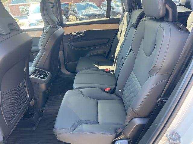 2026 Volvo XC90 Core, B5 AWD Gas (mild hybrid), Gasoline, Bright, 7 Seats
