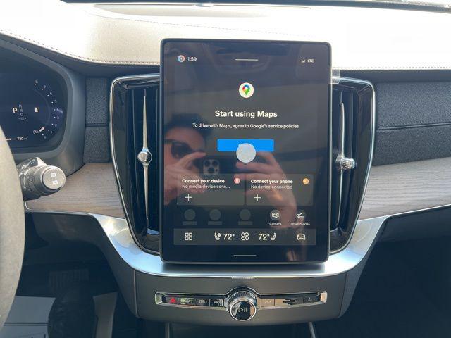 2026 Volvo XC90 Core, B5 AWD Gas (mild hybrid), Gasoline, Bright, 7 Seats
