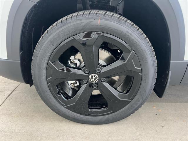 2026 Volkswagen Taos SEL