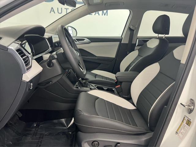 2026 Volkswagen Taos SEL
