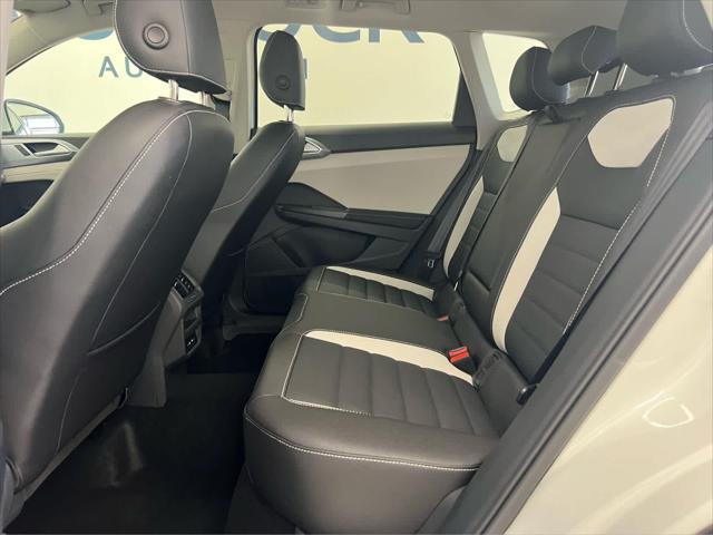 2026 Volkswagen Taos SEL