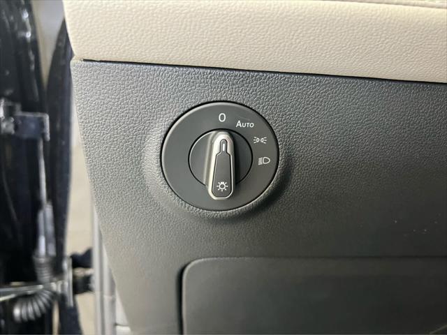 2026 Volkswagen Taos SEL