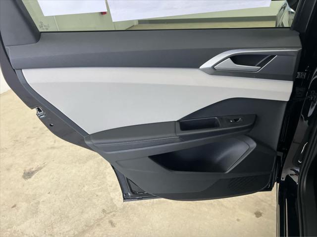 2026 Volkswagen Taos SEL