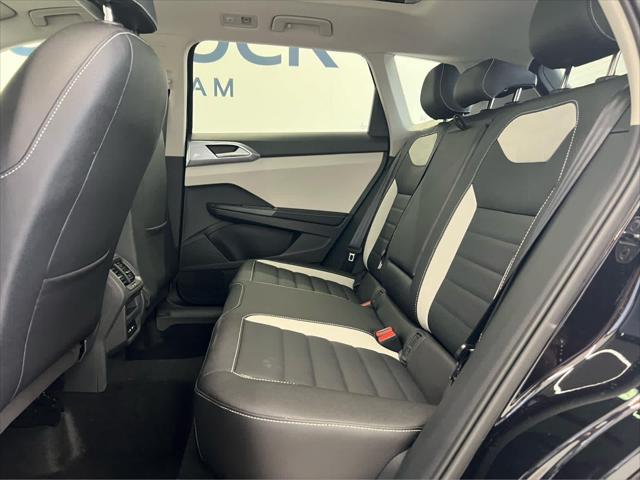 2026 Volkswagen Taos SEL