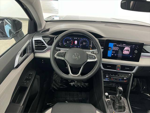2026 Volkswagen Taos SEL