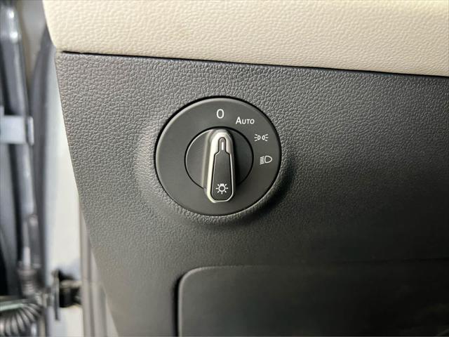 2026 Volkswagen Taos SEL